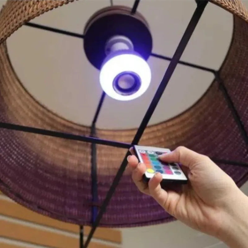 Lampada Bluetooth De Led Com Caixa De Som